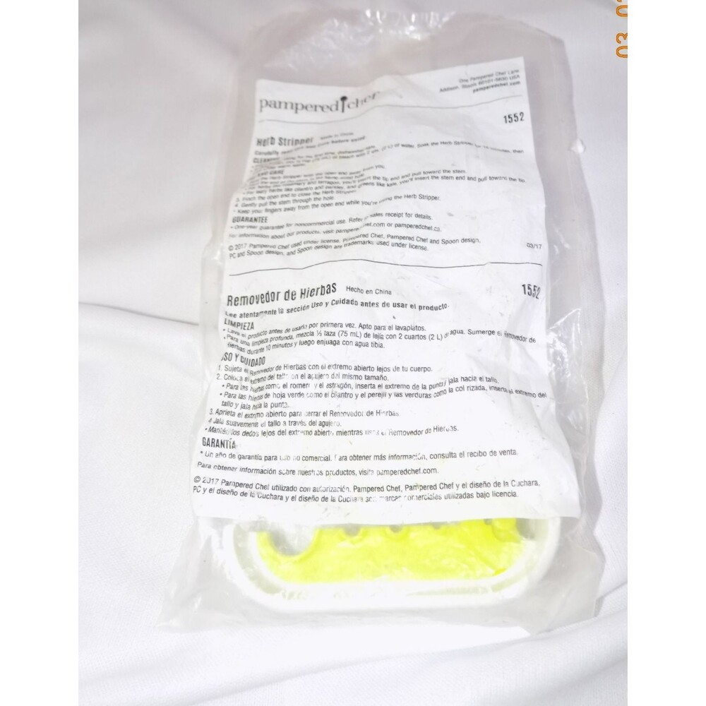 Pampered Chef Herb Stripper #1552 – New in the Package
